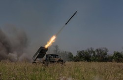 Najnowsze doniesienia z frontu: Rosja "ponosi duże straty", ale "stawia silny opór"