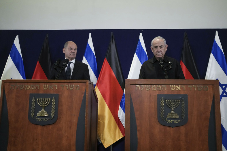 Kanclerz Niemiec Olaf Scholz i premier Izraela Beniamin Netanjahu  w Tel Awiwie, 17 października 2023 r.