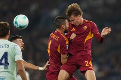 Pechowa interwencja Ziółkowskiego. Po przerwie już nie wyszedł na boisko