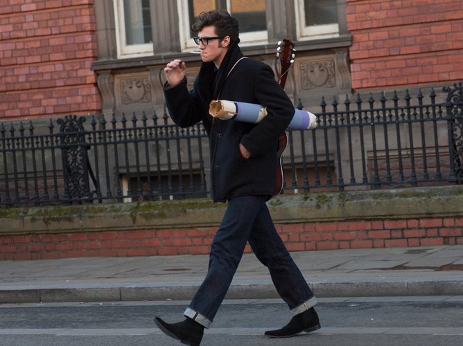 'John Lennon. Chłopak znikąd'