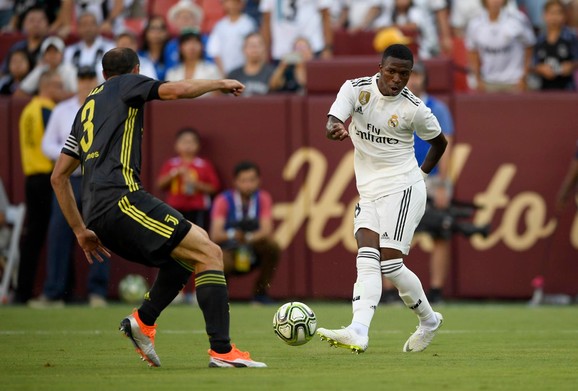 Žunior Vinišijus na meču sa Juventusom