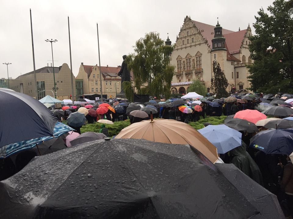 Czarny protest w Poznaniu