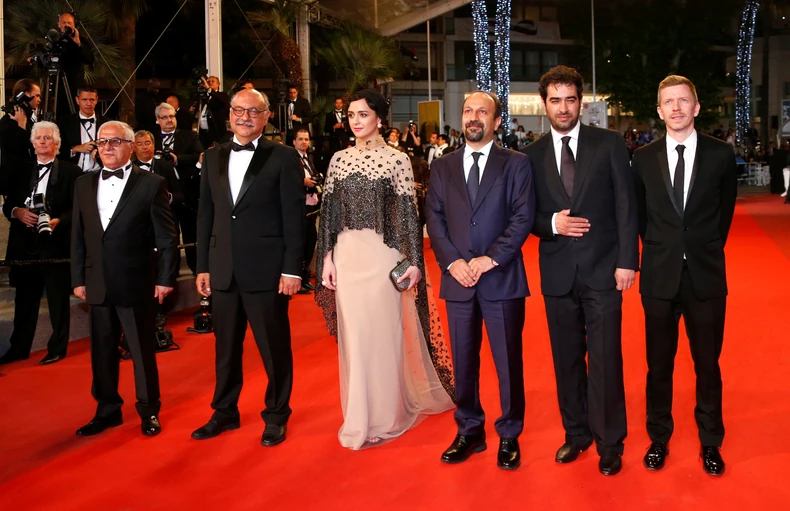 Ekipa nagrađenog filma "Trgovac" na crvenom tepihu u Kanu