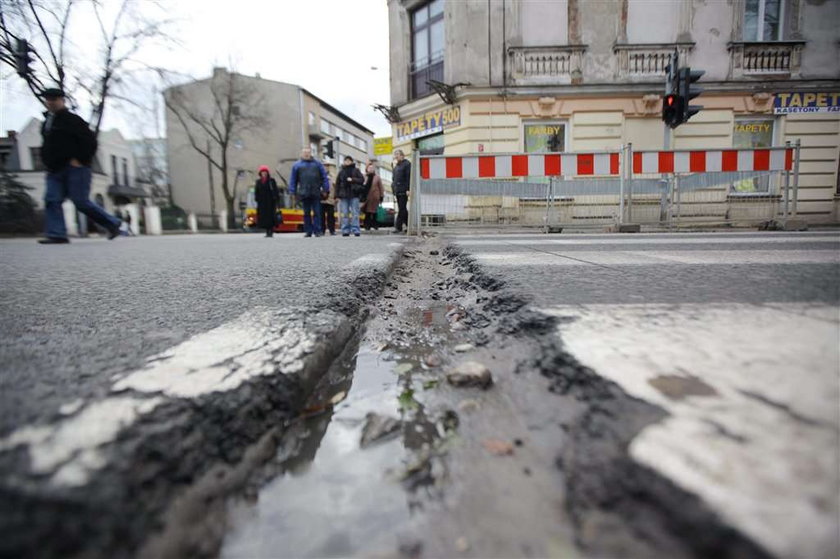 Łódź. Rozgrzebali i poszli