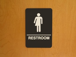 Toalety w lokalu przedsiębiorcy dostępne także dla klientów