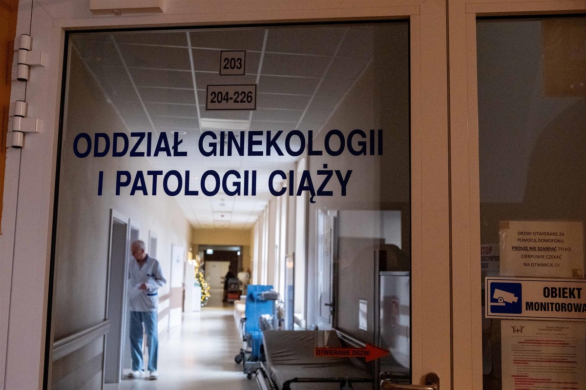 Położna zeznaje w procesie ginekologa z Poznania: „Uczyć się na jego błędach”