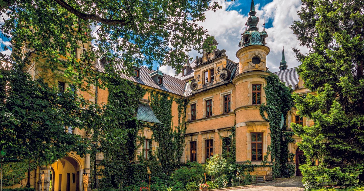 Gdzie szukać niebanalnych hoteli w Polsce? W tych miejscach działa się historia