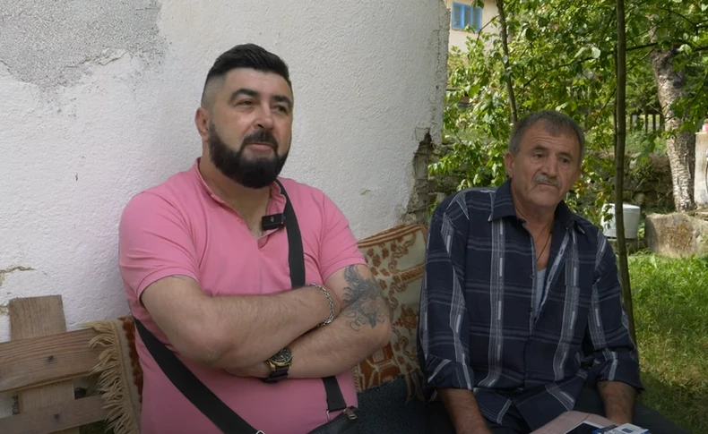 Dino iz Travnika stekao sve prodajući polovnu garderobu