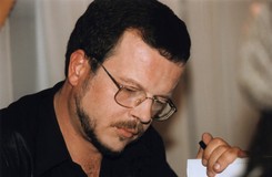 Nie tylko 'Mury'. 15 lat temu zmarł Jacek Kaczmarski, poeta i pieśniarz