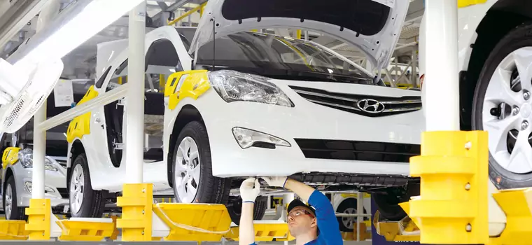 Hyundai na kilka dni wstrzymuje produkcję swoich aut w Rosji