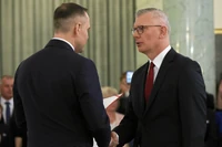 Dlaczego Nawrocki odmówił nominacji oficerów? "Pod wpływem Cenckiewicza postanowił wziąć kadetów na zakładników"