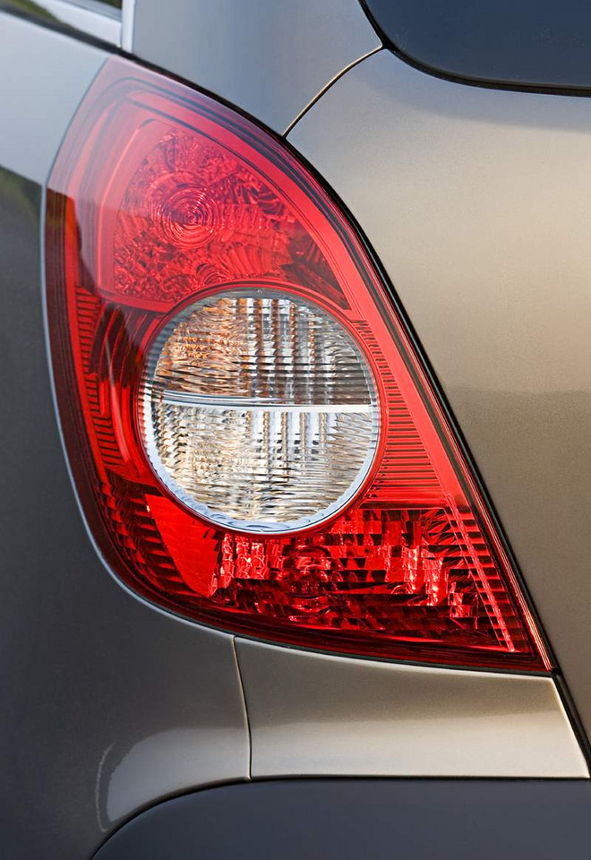 Opel Antara: dane techniczne i nowe zdjęcia