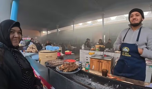 Lokalci u Uzbekistanu