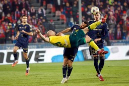 raków traci punkt do lidera ekstraklasy. niespodziewana porażka jagiellonii