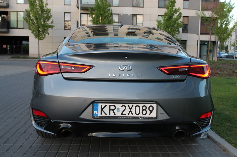 Infiniti Q60 2.0t