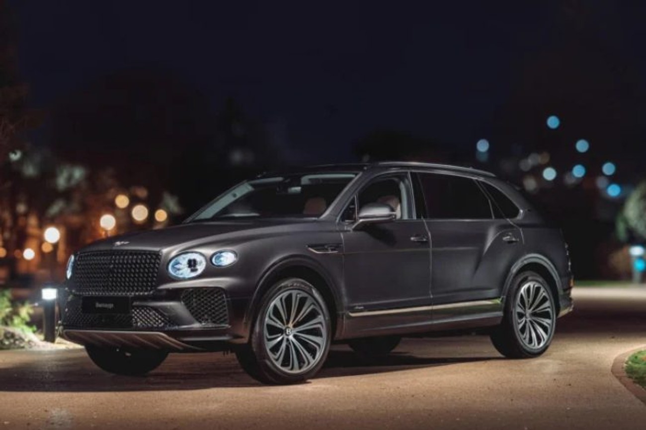 Automobili kao umetnička dela? Nova Bentley kolaboracija donosi ekstravaganciju u auto industriju