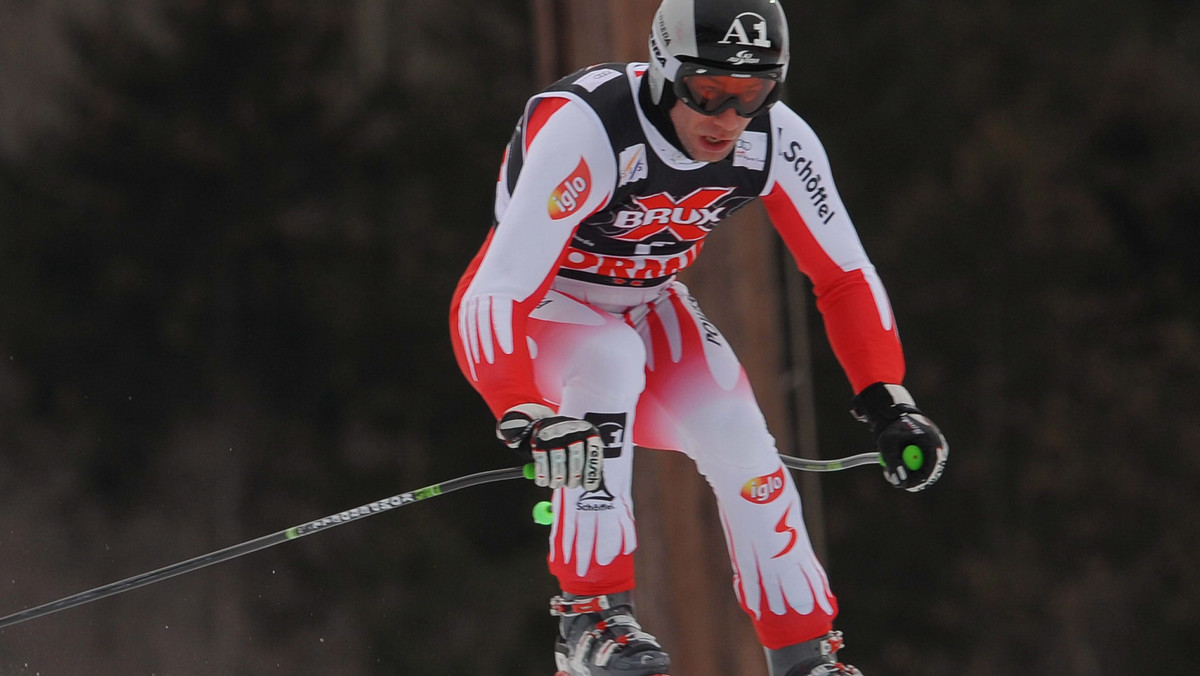 34-letni austriacki alpejczyk Christoph Gruber po dwunastu latach startów w zawodach Pucharu Świata postanowił zakończyć karierę sportową. Zamierza zostać pilotem zawodowym.