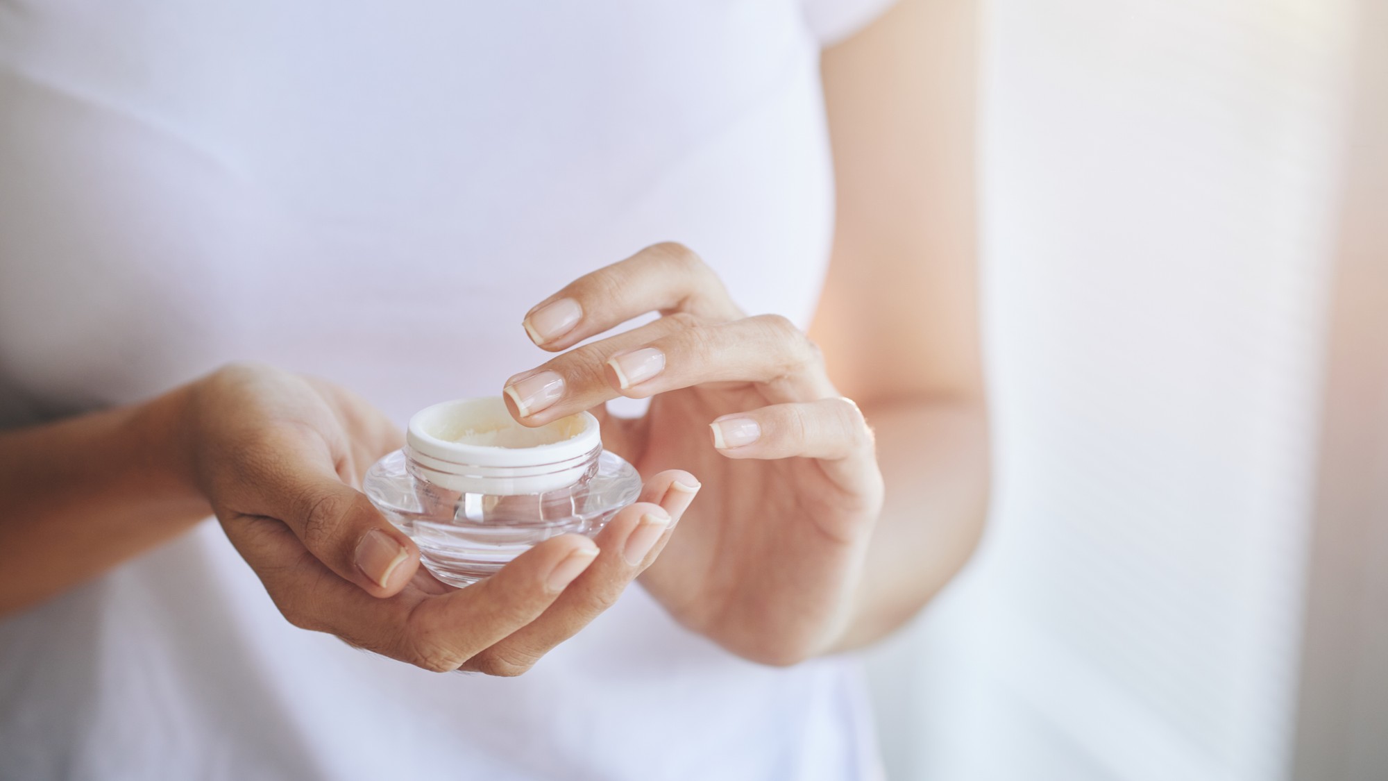 Kontakt s pokožkou je pre väčšinu celiatikov bezpečný, pokiaľ sa prípravok nedostane priamo do tráviaceho traktu.