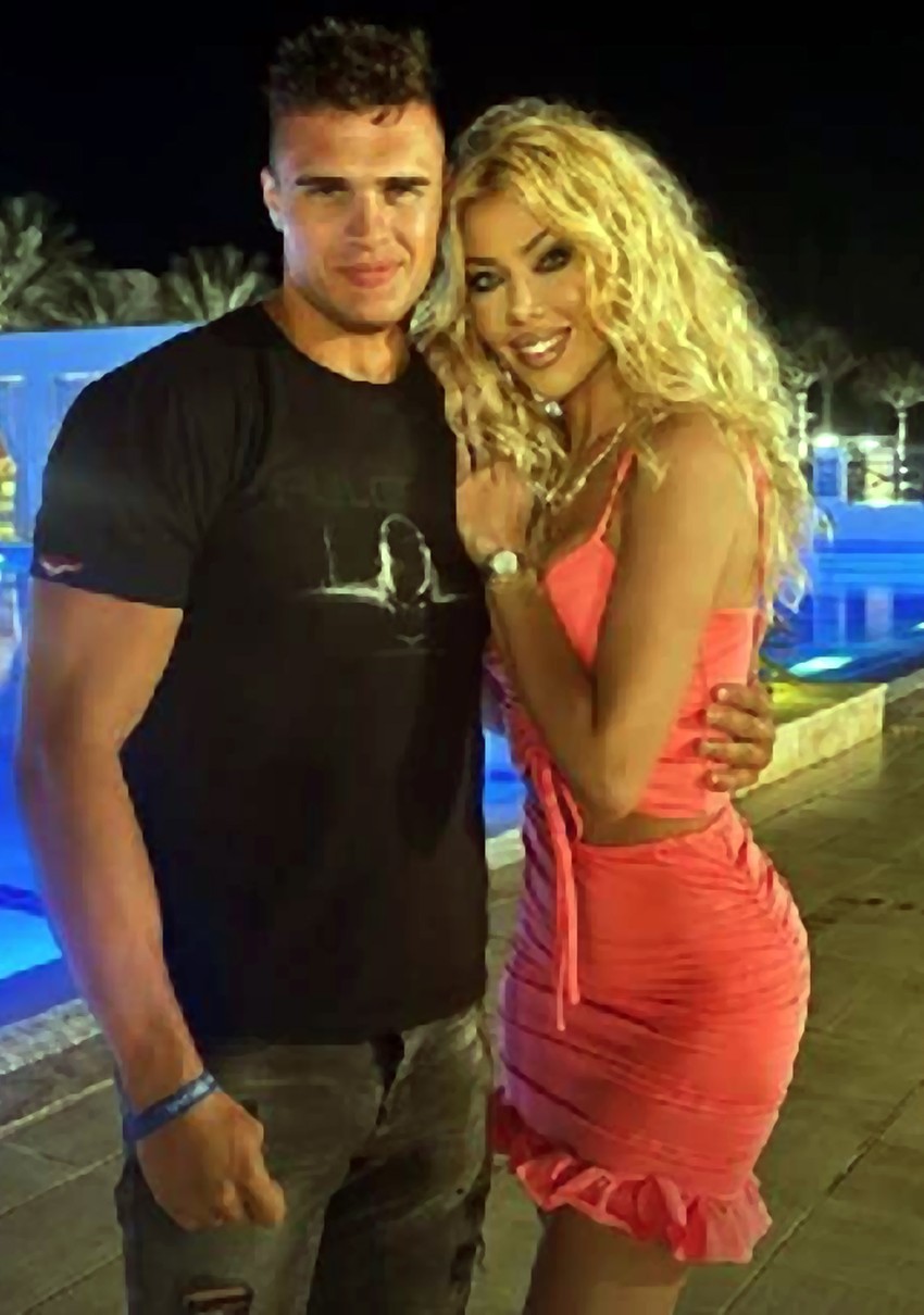 Sara Mia Jokić sa mužem