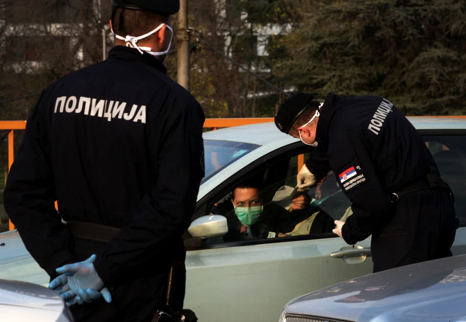 Pad broja zaraženih moguć uz sprečavanje bilo kakvog kontakta u narednih deset dana