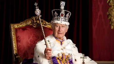 King Charles III's first official portrait as monarch following his coronation on May 6, 2023 [Hugo Burnand/Buckingham Palace via Getty Images]