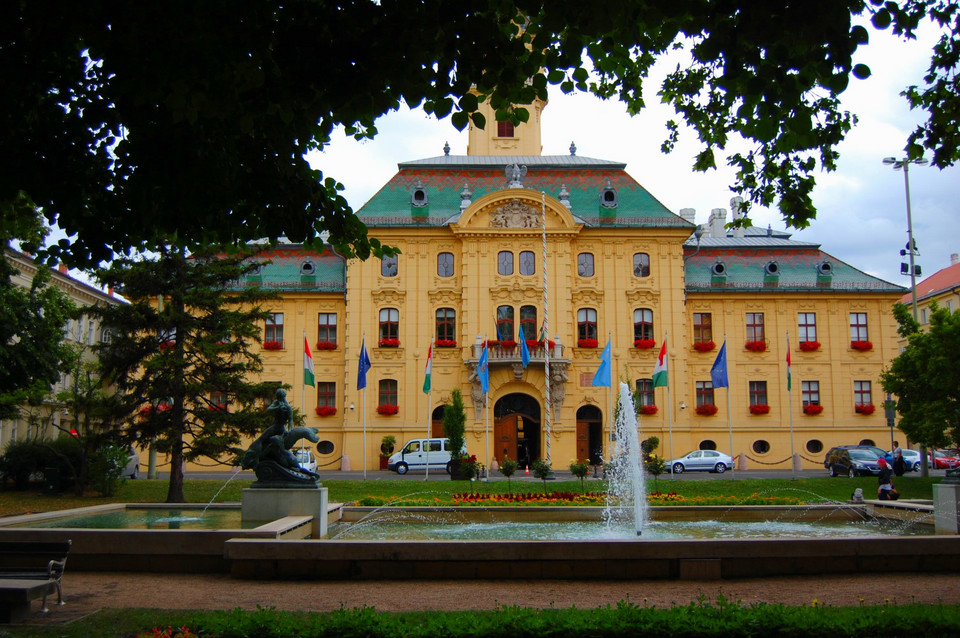 Segedyn, Szeged