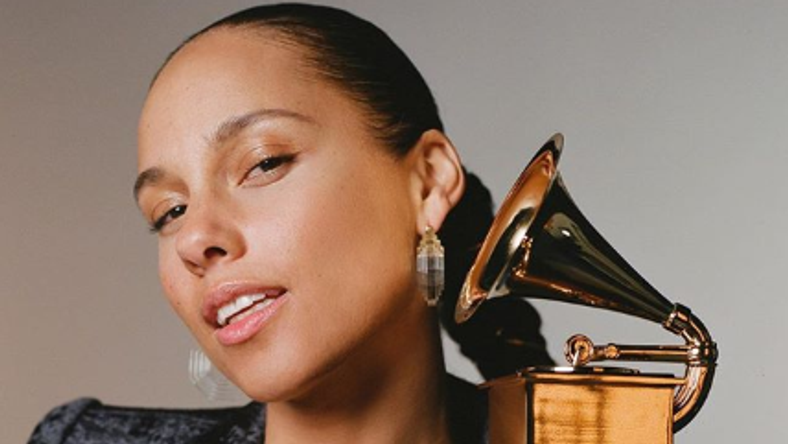 Alicia Keys announced as the host of the 2019 Grammys [Instagram/ AliciaKeys]