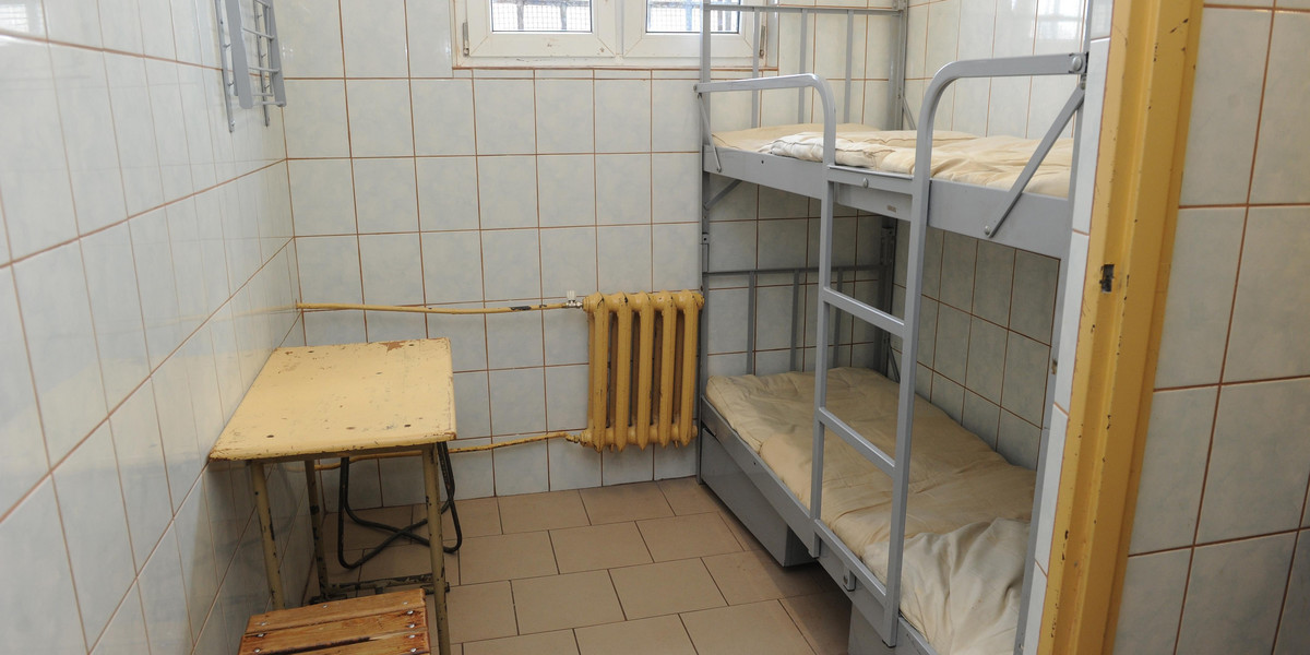 W areszcie w Działdowie oczekują na skazanego pierwszego w Polsce komornika