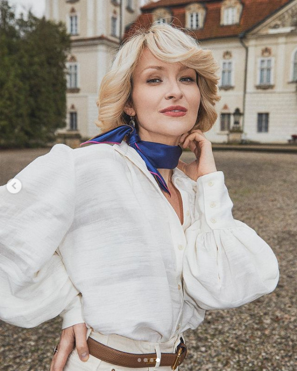 Marieta Żukowska jako księżna Diana w kampanii Netflixa i The Odder Side