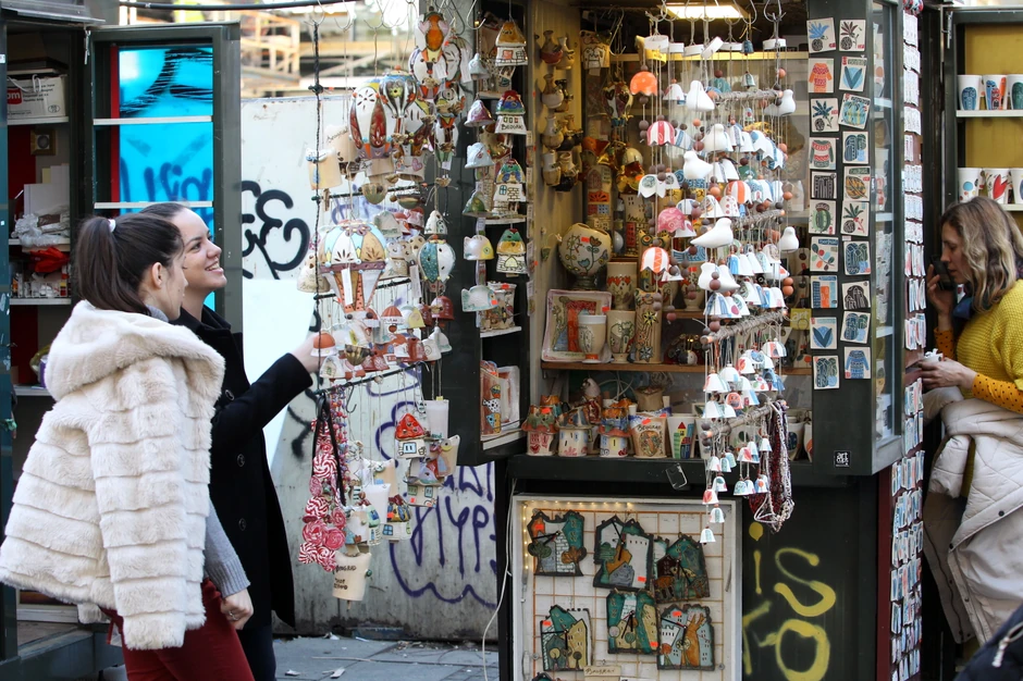 Knez Mihailova lepo vreme gužva