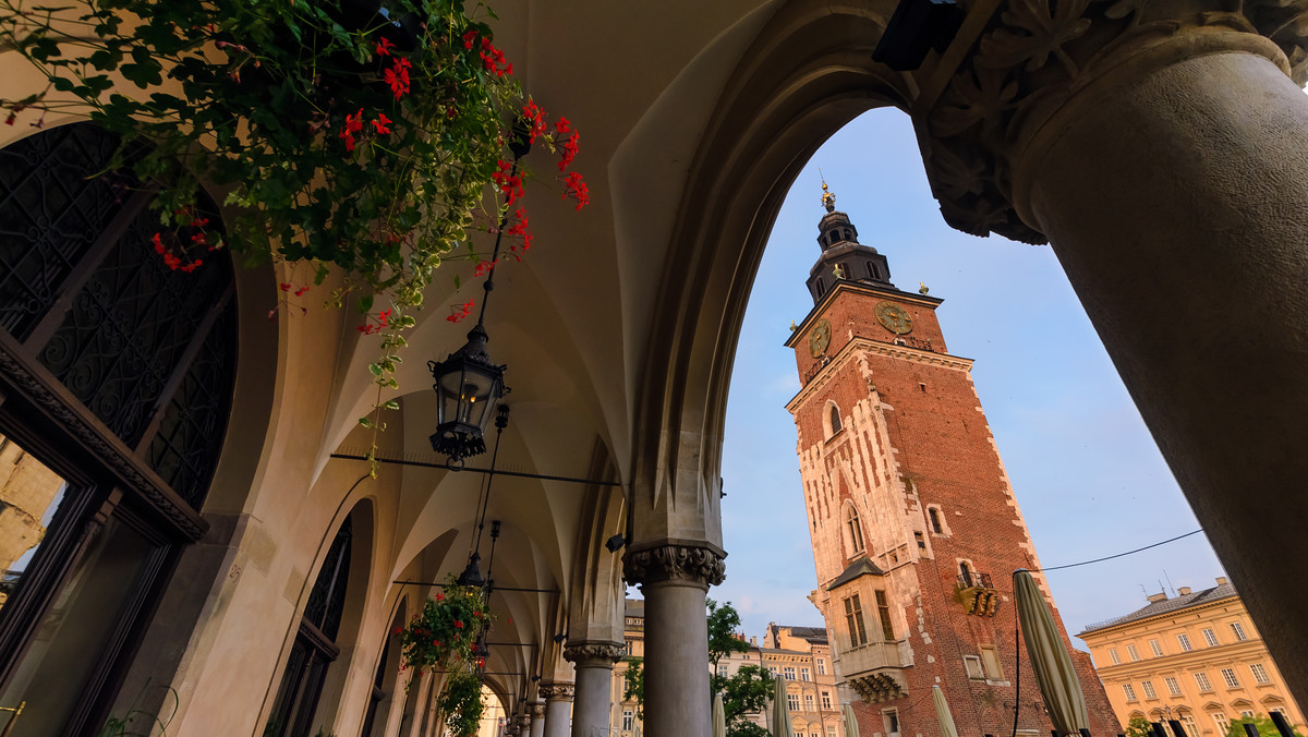 Kraków: uruchomienie dzwonu na Wieży Ratuszowej i odnowiony pl. Świętego Ducha