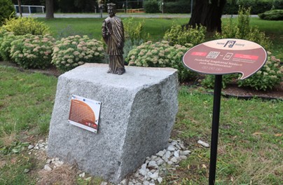 Miejski Szlak Historyczny w Strzelinie. Idealny wiosenną porą