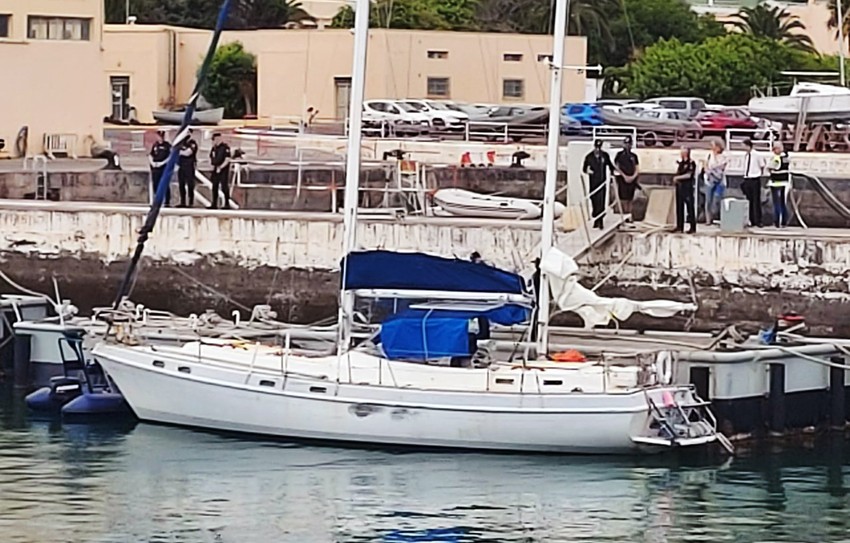 Kokain je zaplenjen na jedrilici kod Azorskih ostrva posle akcije naše, španske i britanske policije