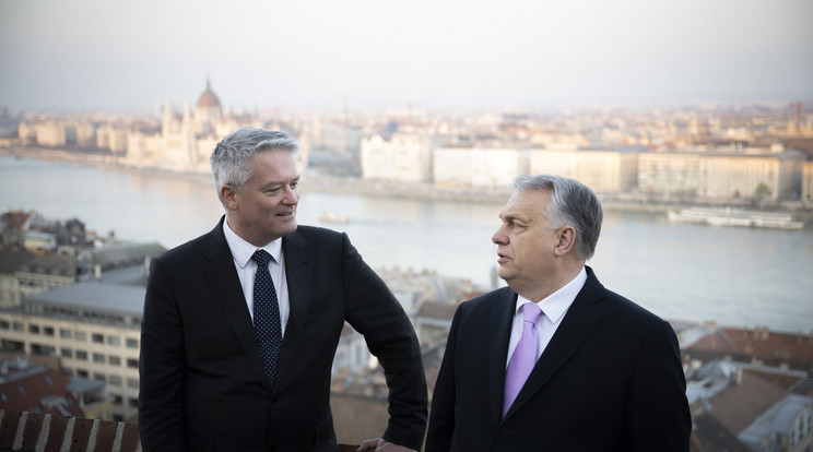 A Miniszterelnöki Sajtóiroda által közreadott képen Orbán Viktor miniszterelnök (j) fogadja Mathias Cormannt, a Gazdasági Együttműködési és Fejlesztési Szervezet (OECD) főtitkárát a Karmelita kolostorban 2024. március 5-én/Fotó: MTI/Miniszterelnöki Sajtóiroda/Benko Vivien Cher