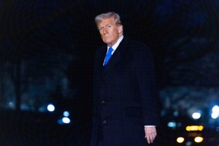 Trump znów podnosi cła na kanadyjską stal i aluminium. Grozi dalszymi sankcjami