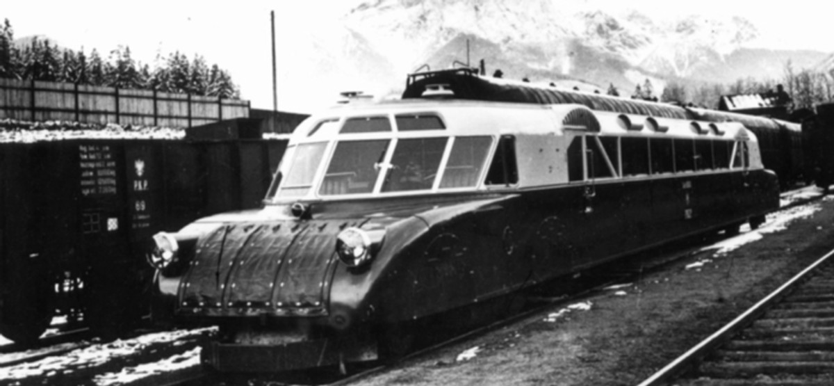 Luxtorpeda: duma PKP w II RP. To był odpowiednik Pendolino – z aerodynamicznym nosem, ekskluzywnym wnętrzem i cenami biletów wyższymi niż na innych połączeniach. W polskiej fabryce Fablok, która została założona w 1919 r., wyprodukowano pięć egzemplarzy na bazie wagonu spalinowego Austro-Daimler. W 1936 r. Luxtorpeda przejechała trasę z Krakowa do Zakopanego w 2 godziny 18 minut. Ten rekord do dziś nie został pobity.