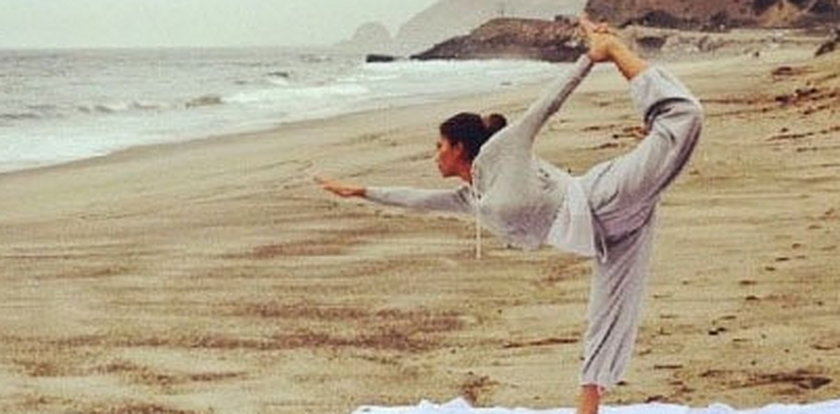 Gwiazdy ćwiczą jogę na Instagramie