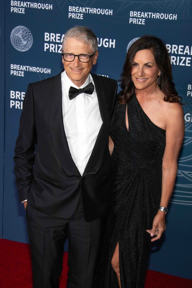 Bil Gejts i Paula Hurd