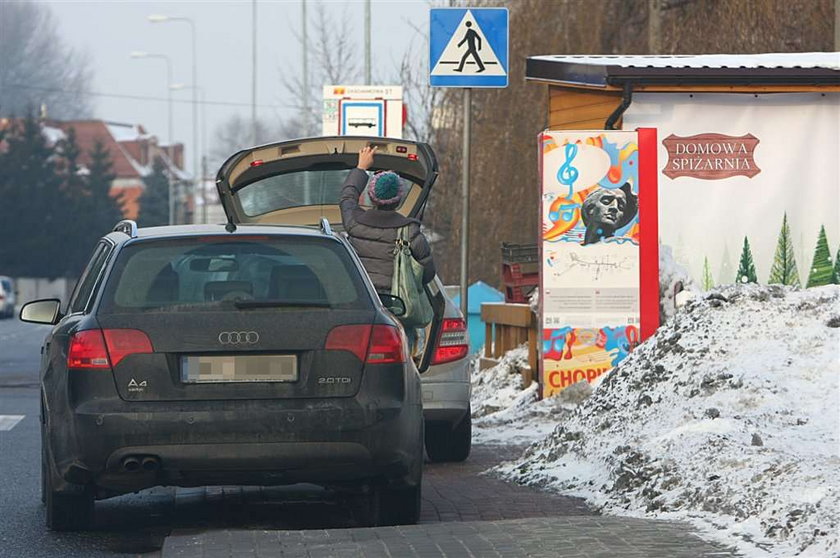 Brodzik! Opaliła się zimą. Jak to?