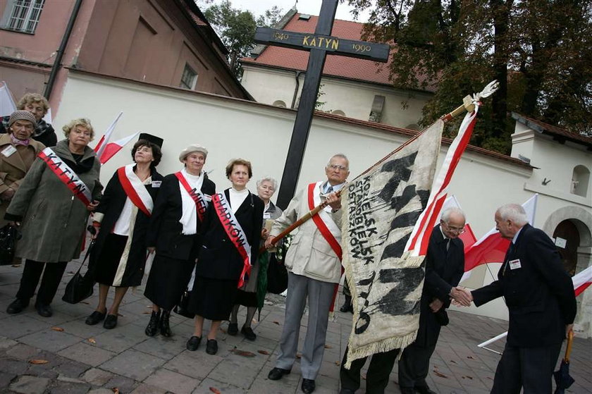 Rodziny katyńskie nie chcą ugody z Rosją