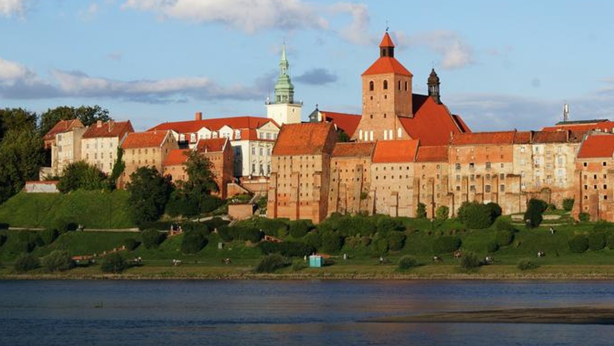 Grudziądz może stać się pierwszym miastem w województwie kujawsko-pomorskim, które będzie dokładało z samorządowej kasy do zapłodnień metodą in vitro. Uchwałę w tej sprawie przyjęli już radni. Kolejny ruch będzie należał do wojewody.