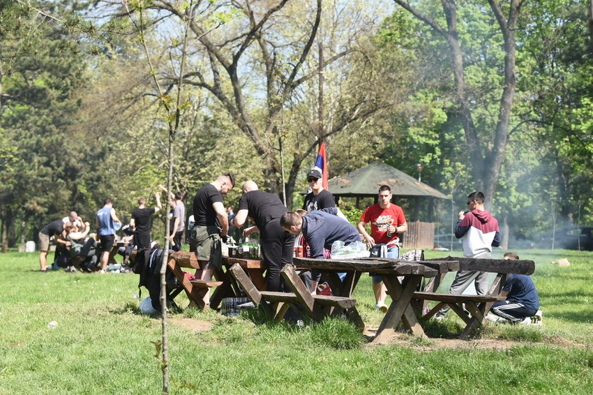 Prvomajski uranak bi mogao da bude praćen lokalnim pljuskovima, a temperatura će biti 20-25 stepeni