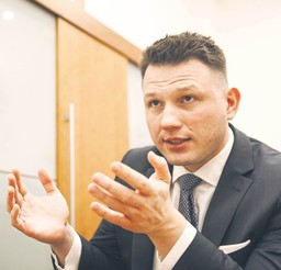 Mentzen o pakiecie senackim: Nie wchodzimy w pakty z diabłem