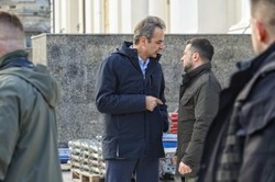 Zełenski we włoskiej telewizji wskazuje gdzie Putin szuka broni