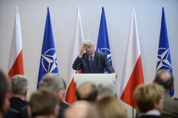 Waszczykowski: Domagamy się symbolicznej obecności NATO, a nie olbrzymich sił inwazyjnych, które by komukolwiek zagrażały