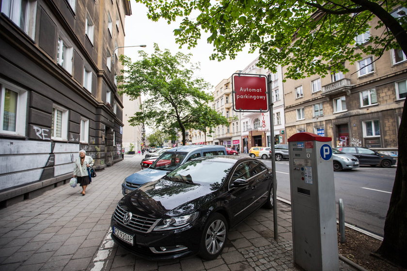 Zabiorą miejsca parkingowe!