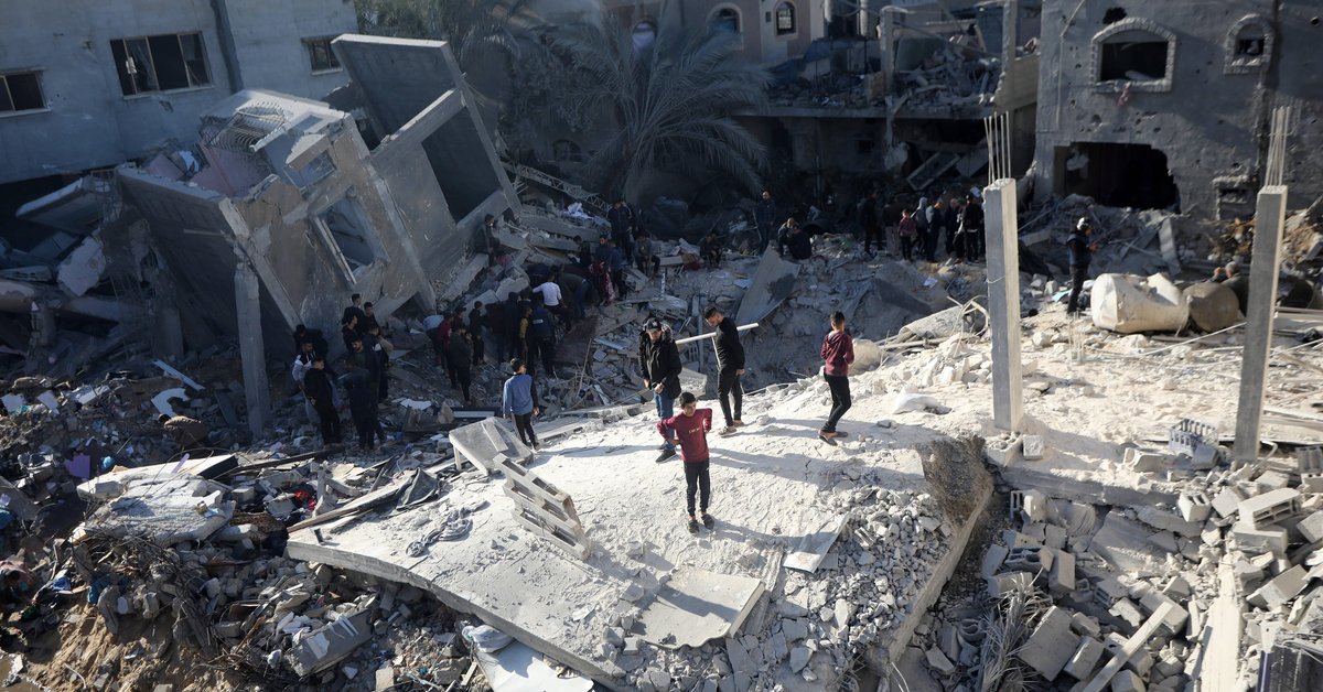 Imágenes horribles de la Franja de Gaza.  Muestra los cuerpos de niños abandonados en el hospital.