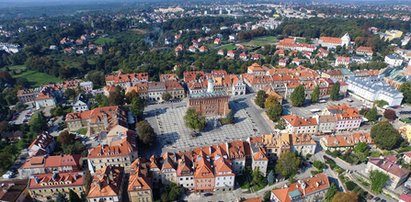 W tych polskich miastach zarabia się najmniej