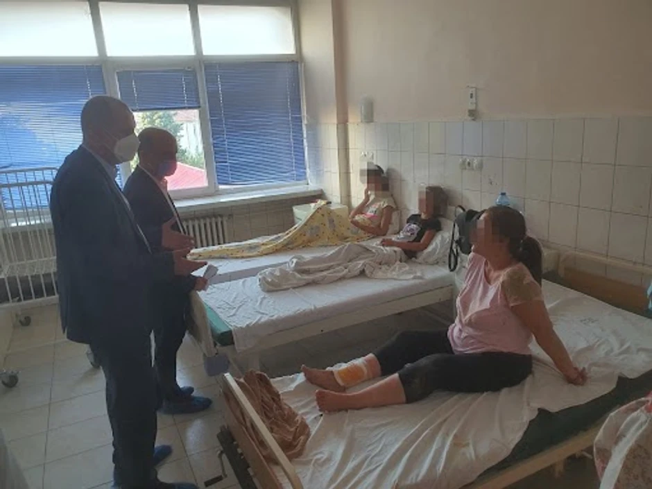 Ministar Lončar sa povređenima