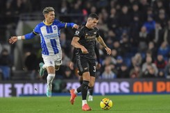 Arsenal powiększa przewagę. Remis obrońców tytułu